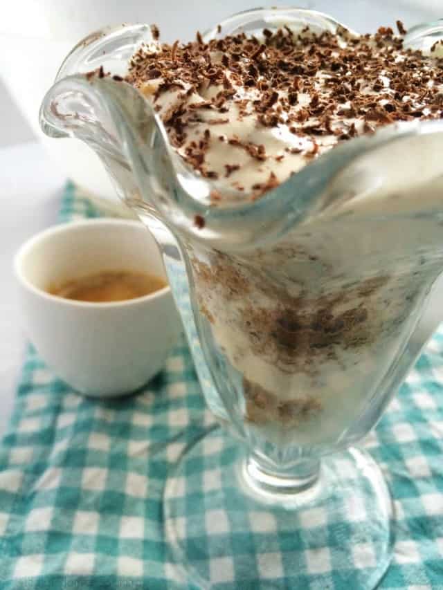 halal-2btiramisu-2bportrait